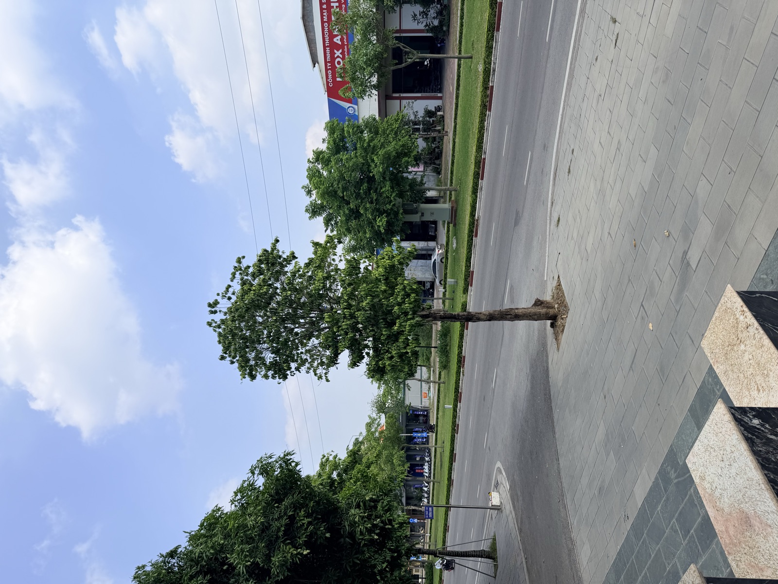 View từ sảnh chính hướng 2