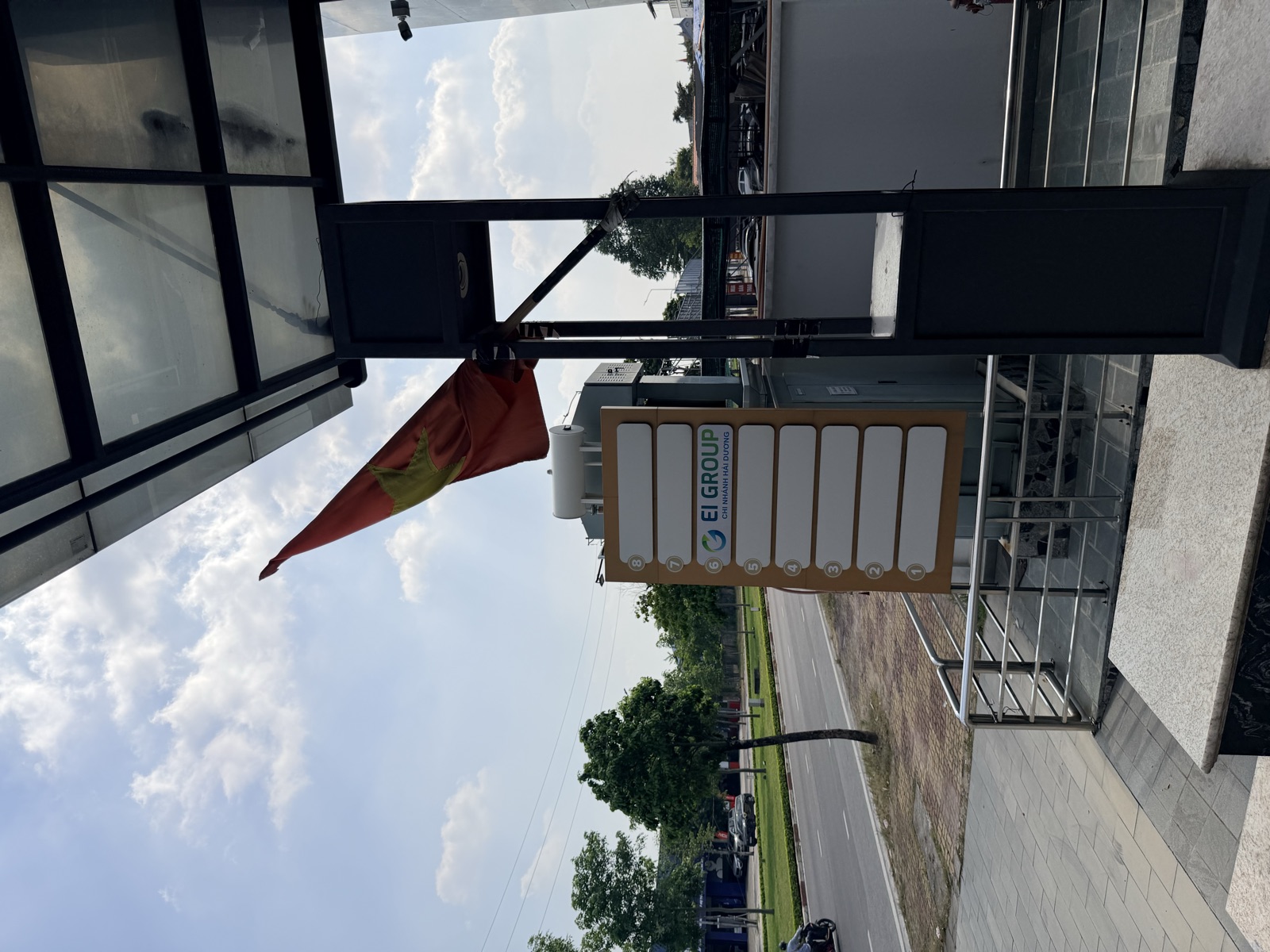View từ sảnh chính hướng 5