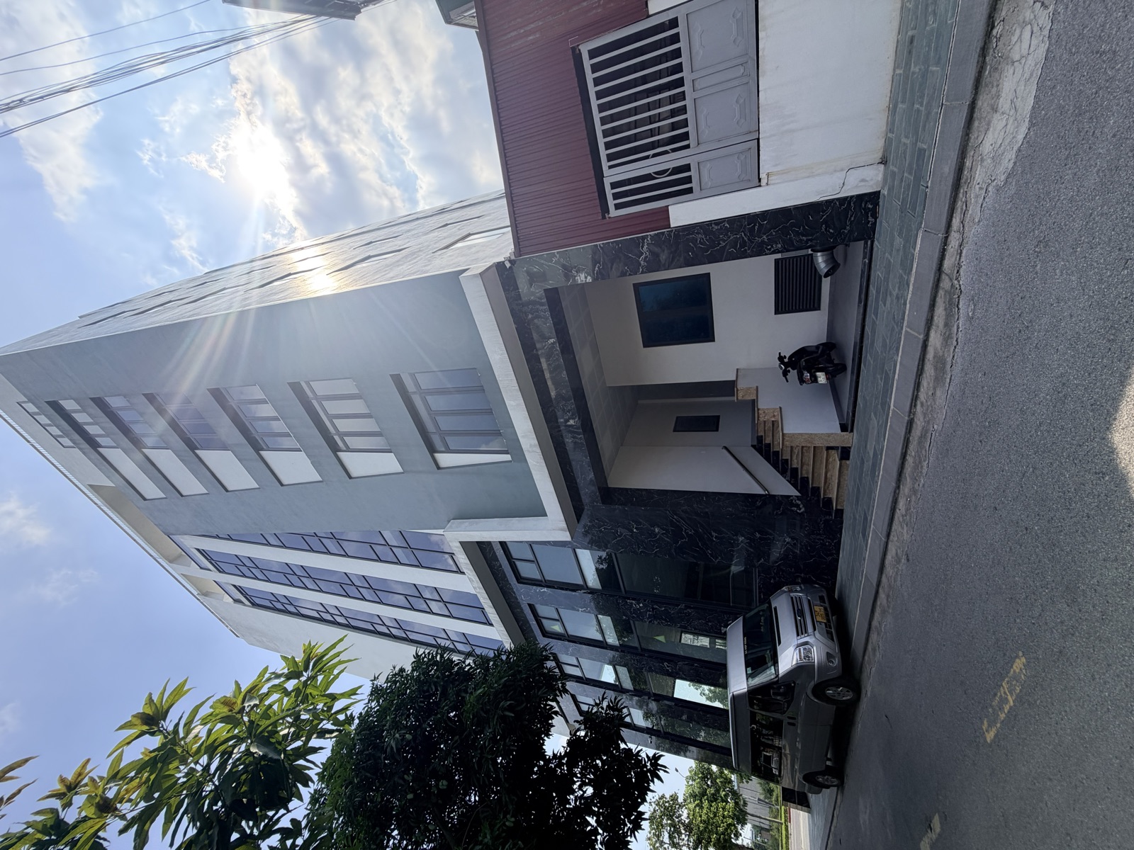 Tòa nhà Vinh Tâm HD nhìn từ ngoài 6